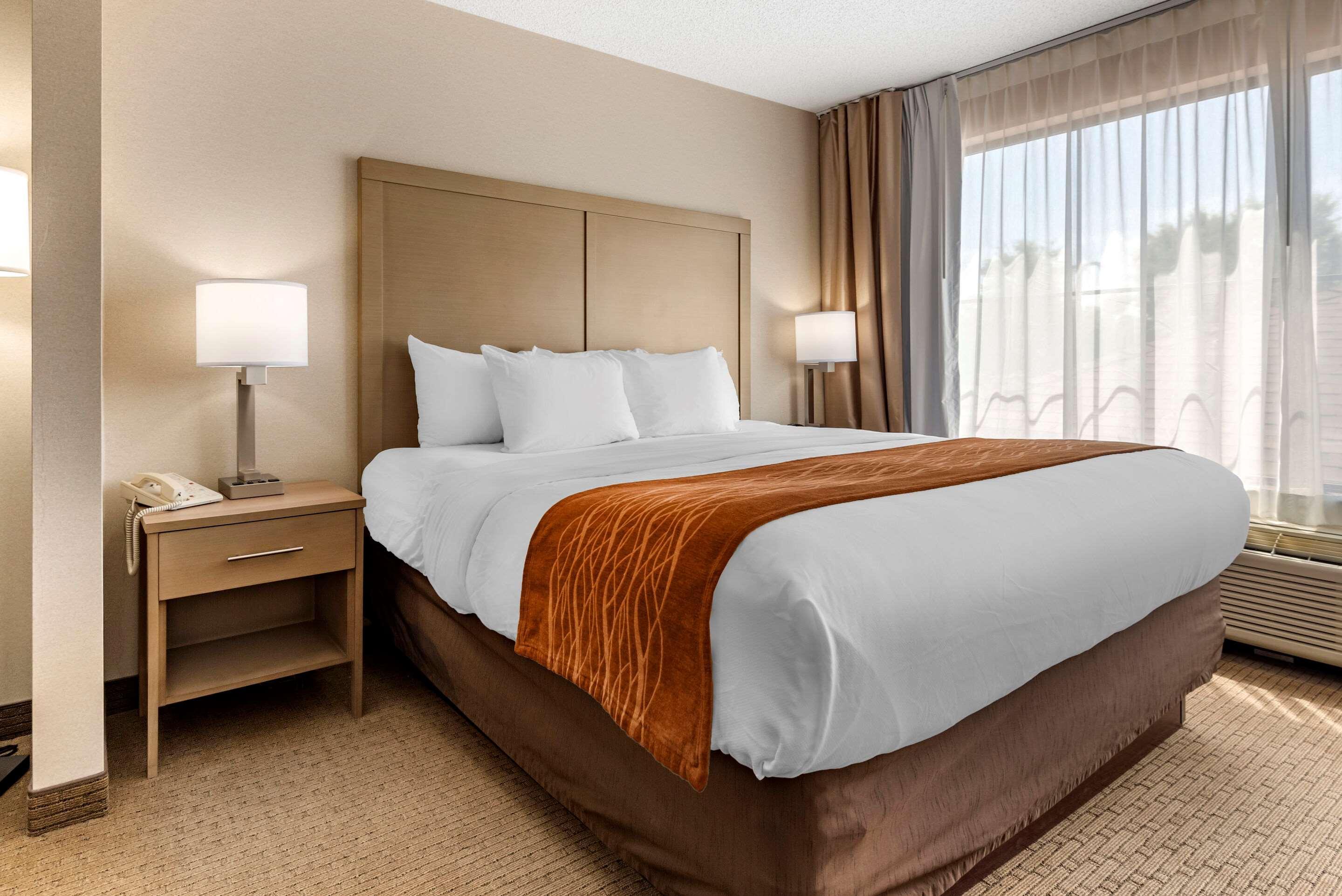 Comfort Inn & Suites Farmington - Victor Extérieur photo