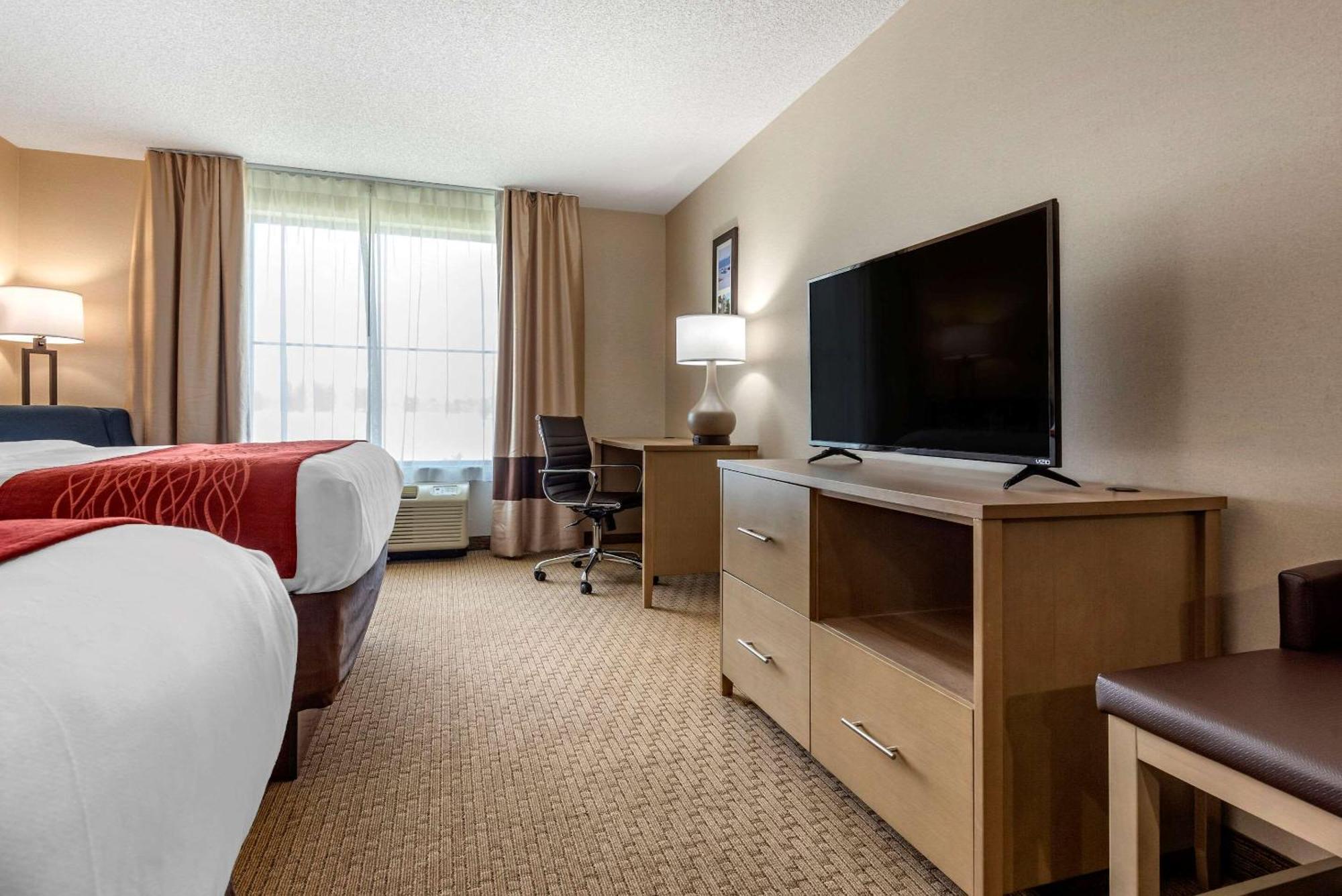 Comfort Inn & Suites Farmington - Victor Chambre photo