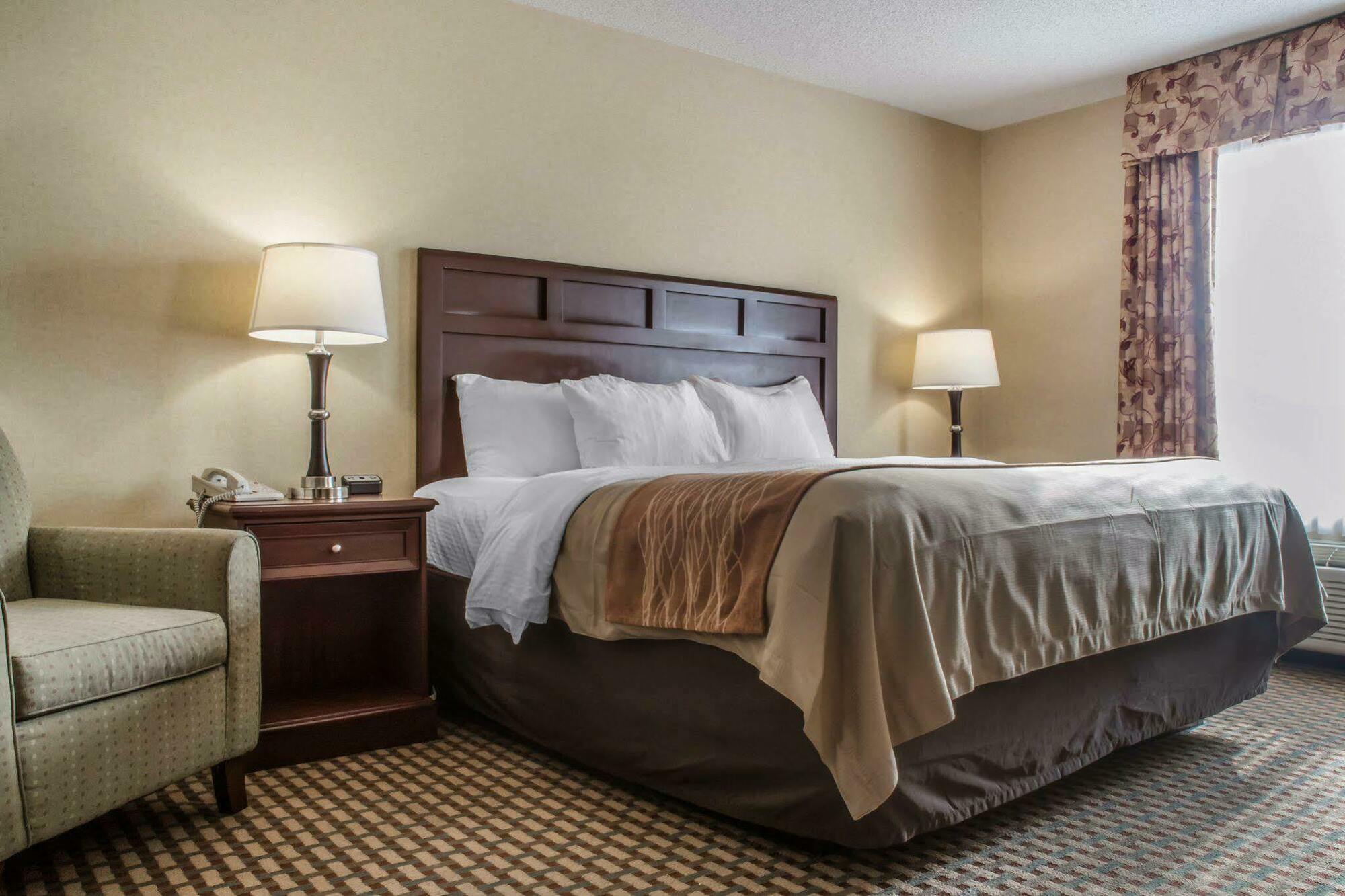 Comfort Inn & Suites Farmington - Victor Extérieur photo